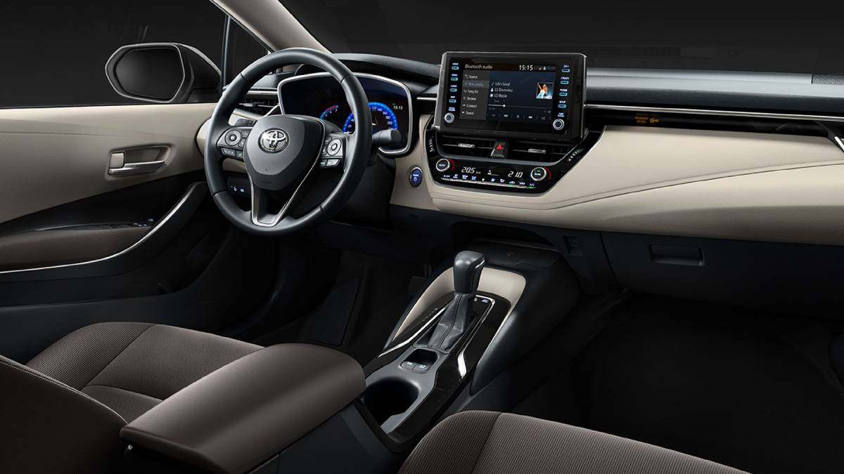 Toyota yine yaptı yapacağını! Bayram öncesi dev fırsat: Popüler modelde 320.000 TL indirim...