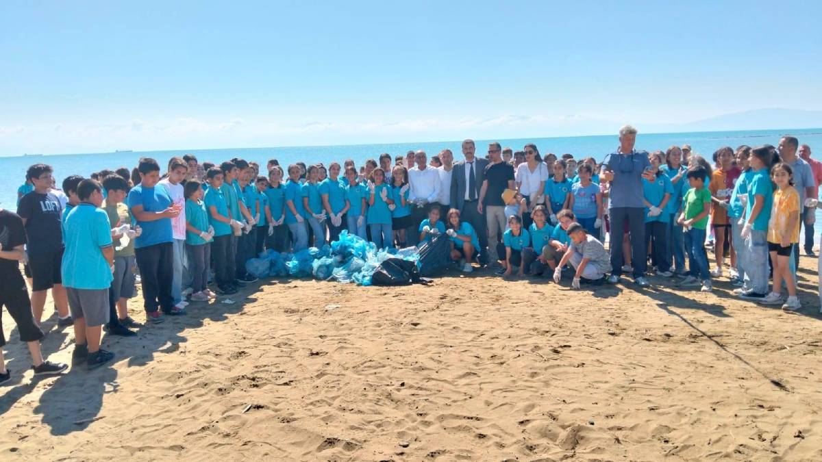 Yumurtalık, bayrama anlamlı dayanışmayla giriyor