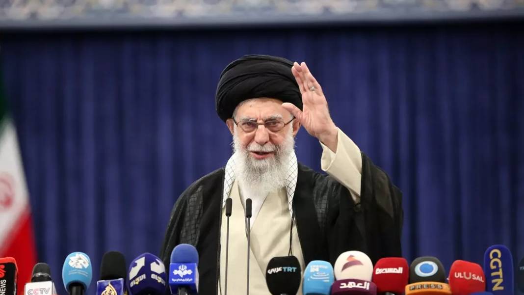 Hamaney, ABD'nin anlaşma teklifini redetti