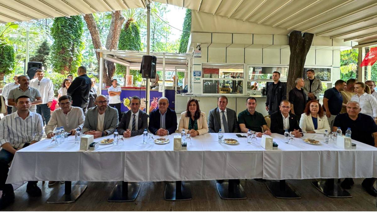 Başkan Yetişkin bayramlaşma programında birlik mesajı verdi