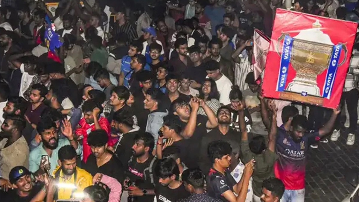 Hindistan'da şampiyonluk izdihamı: En az 7 ölü