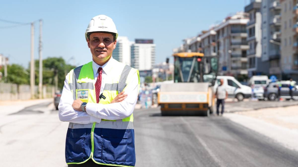 Başkan Zeyrek: “En büyük hediye hizmettir”