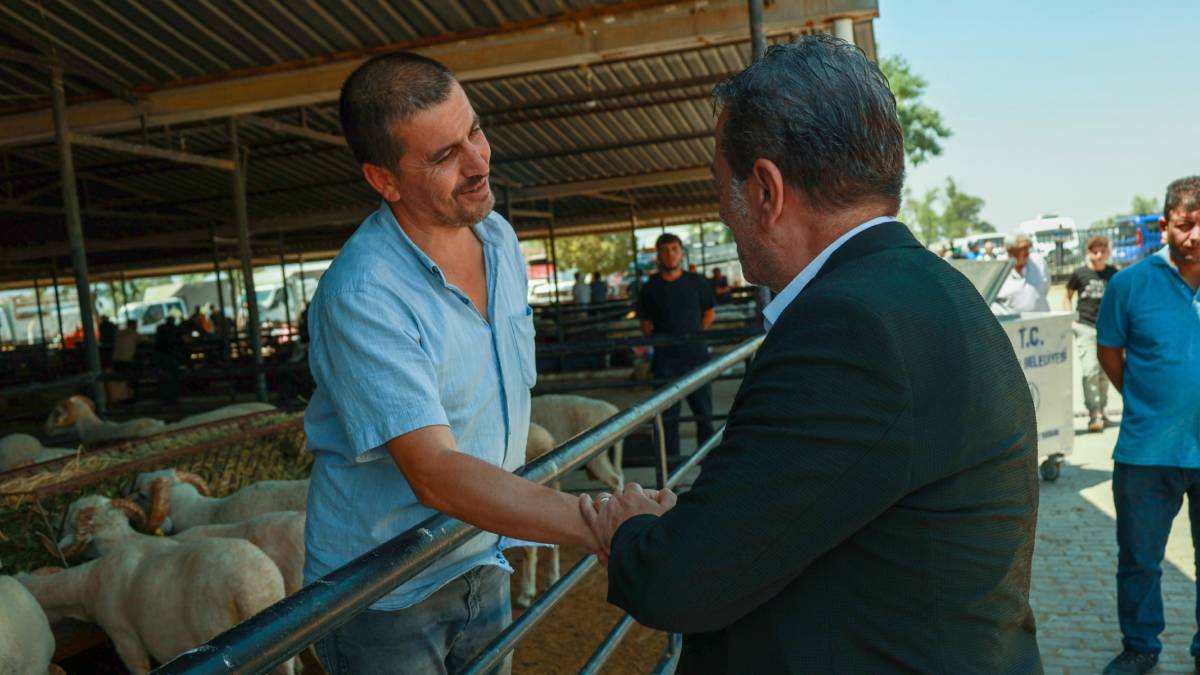 Başkan Yetişkin’den kentin en büyük hayvan pazarına ziyaret