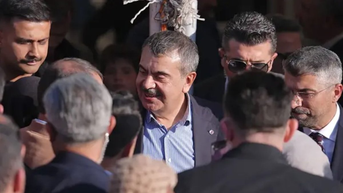 Tekin: İnancını özgürce yaşayan bir toplum düzeni kurduk