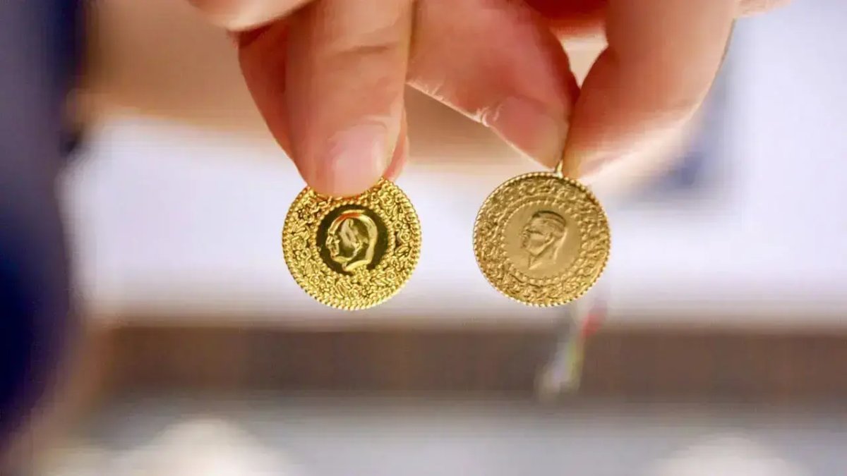 Altın fiyatları rekor seviyeyi gördükten sonra geriledi