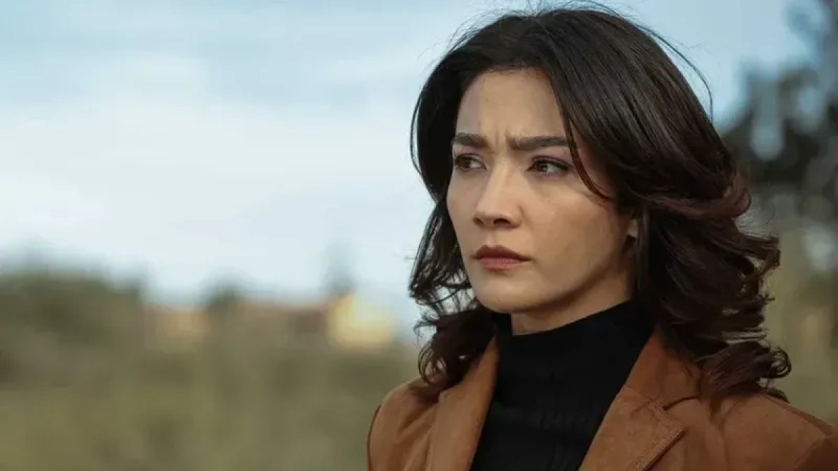Aybüke Pusat’tan yeni dizi sürprizi: Yeni dizide başrol olacak