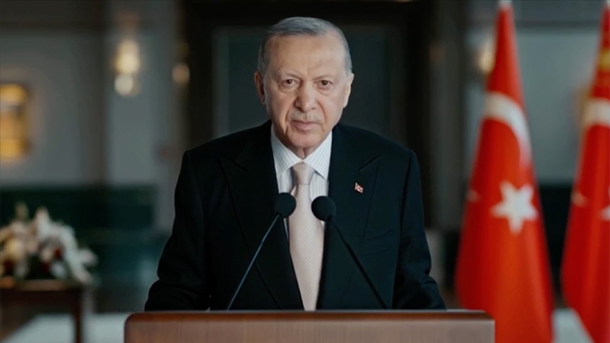 Erdoğan: Muhalefet popülizm batağına saplandı 'Bırakın Türkiye'yi 3-5 belediyeyi yönetemiyorlar'