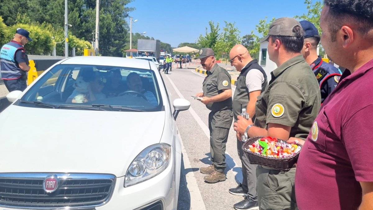 Muğla'da tatilcilere orman yangını uyarısı: Broşür dağıtıldı
