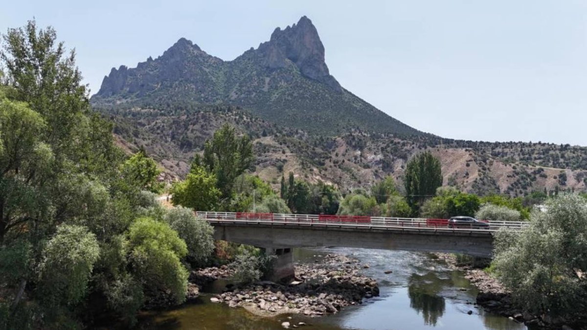 Türkiye’nin ‘en sıcak ilçesi’ yine kavruldu: Termometreler 43 dereceyi gördü