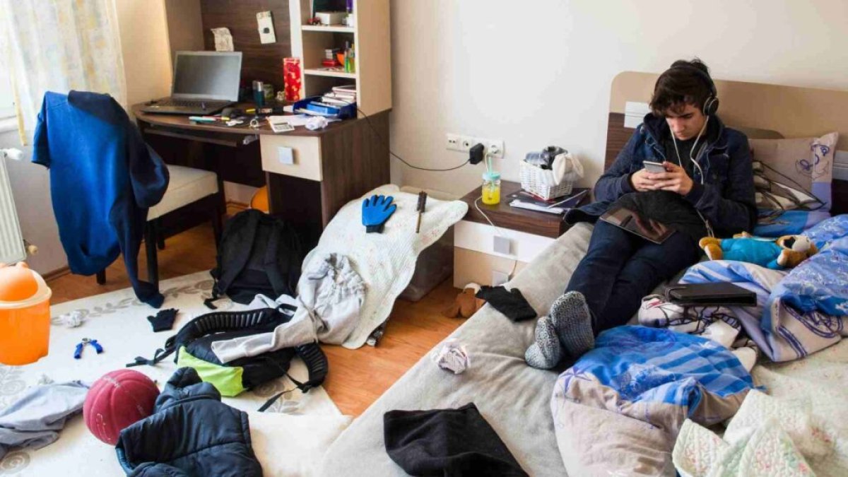 Evinizdeki dağınıklığa ve ertelediğiniz işlere son! Hayatınızı değiştirecek o basit '5 dakika kuralı' nedir?