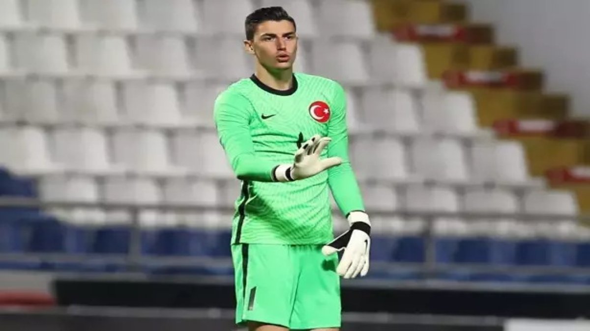 Berke Özer: “7 yıl sonra A Milli formayı giymek büyük bir gurur”