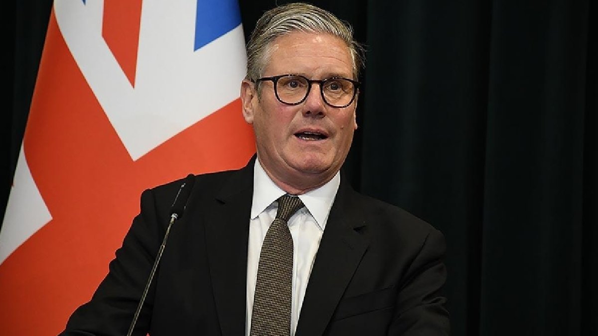 İngiltere lideri Starmer, ülkesinin yapay zeka yatırımını duyurdu: 1 milyar sterlinlik fon, milyonlarca kişiye eğitim