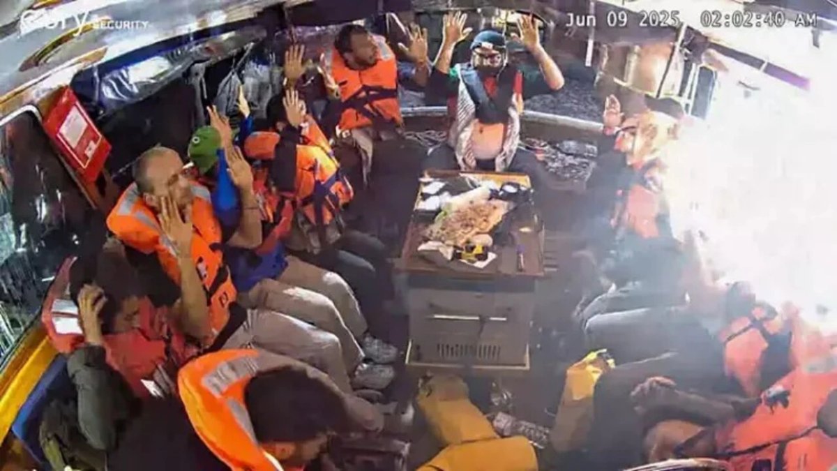 Dışişleri: Madleen gemisindeki Türk vatandaşları karaya çıktı