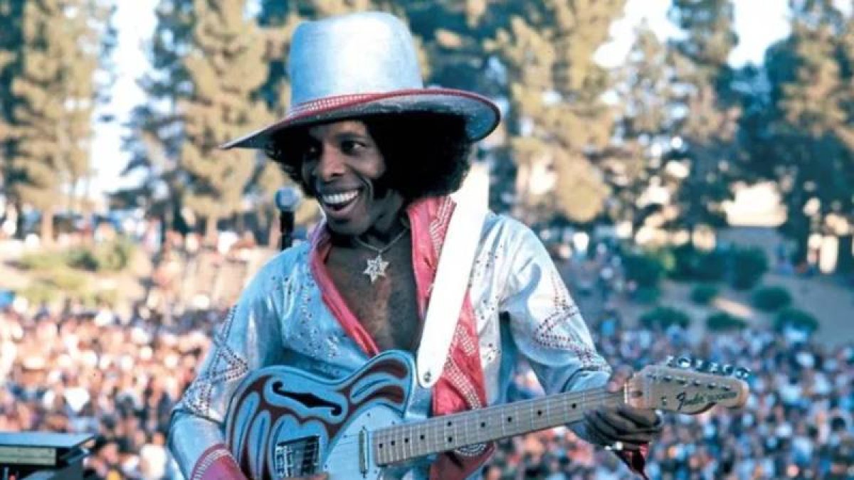 Funk müziğin efsane ismi Sly Stone hayatını kaybetti