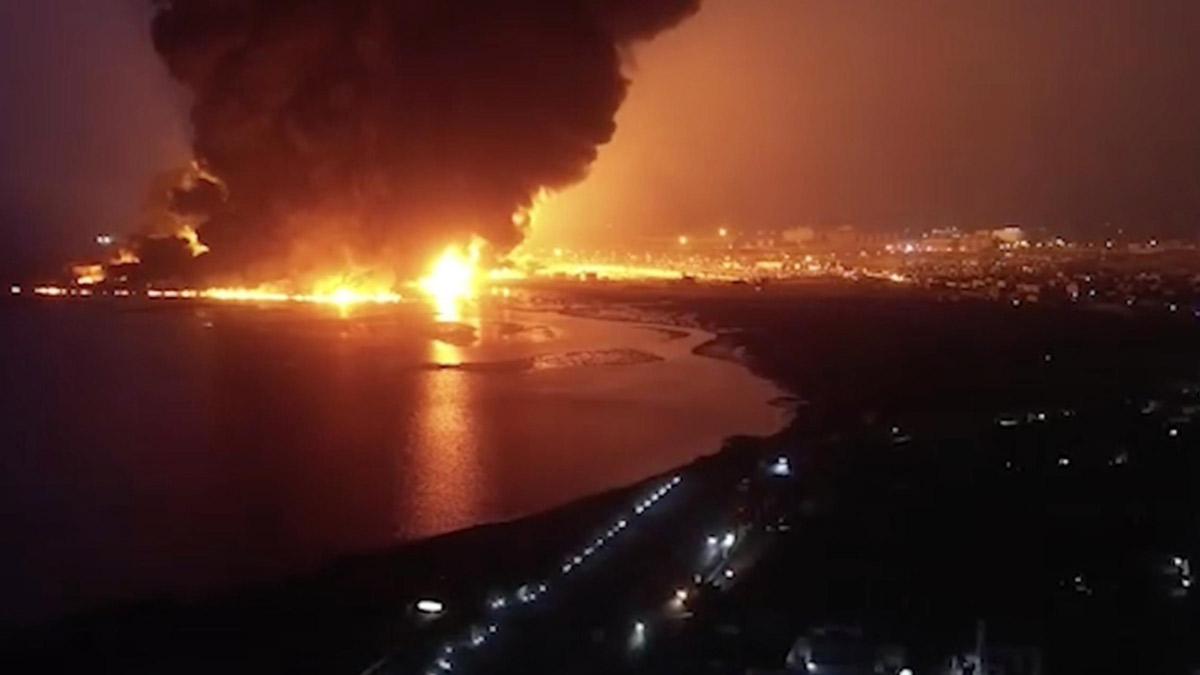 İsrail'den Husilere hava ve deniz ablukası tehdidi