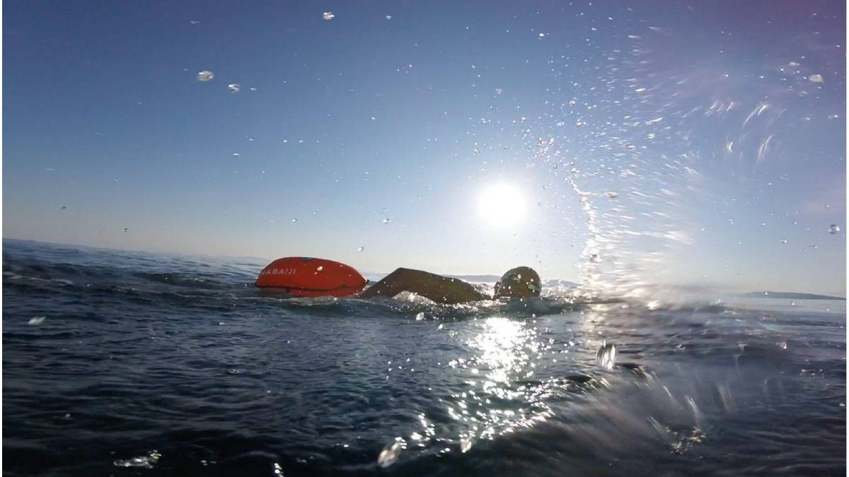 22 yaşındaki genç yüzücüden tarihi hedef: Otizmli sporcu Tuna Tunca, İngiltere'den Fransa'ya yüzerek geçecek