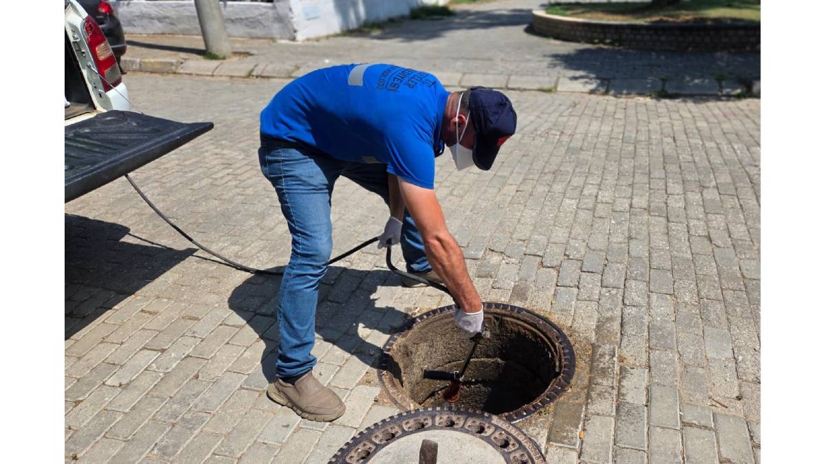 Efeler Belediyesi kent zararlılarına karşı mücadeleyi sürdürüyor