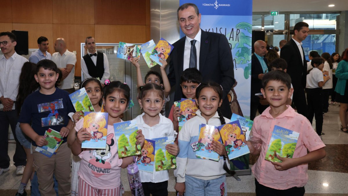 Milyonlarca öğrenciye müjde! İş Bankası'nın efsane "karneni göster kitabını al" kampanyası başladı: 3 kitap birden