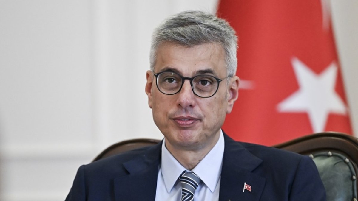 Memişoğlu'ndan "Aile Hekimliği Rehberi"ne ilişkin paylaşım