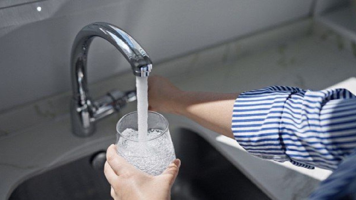 Yunanistan’a gideceklere uyarı! Ne içmeye, ne de yemeğe kullanmayın: İnsan sağlığını tehdit ediyor