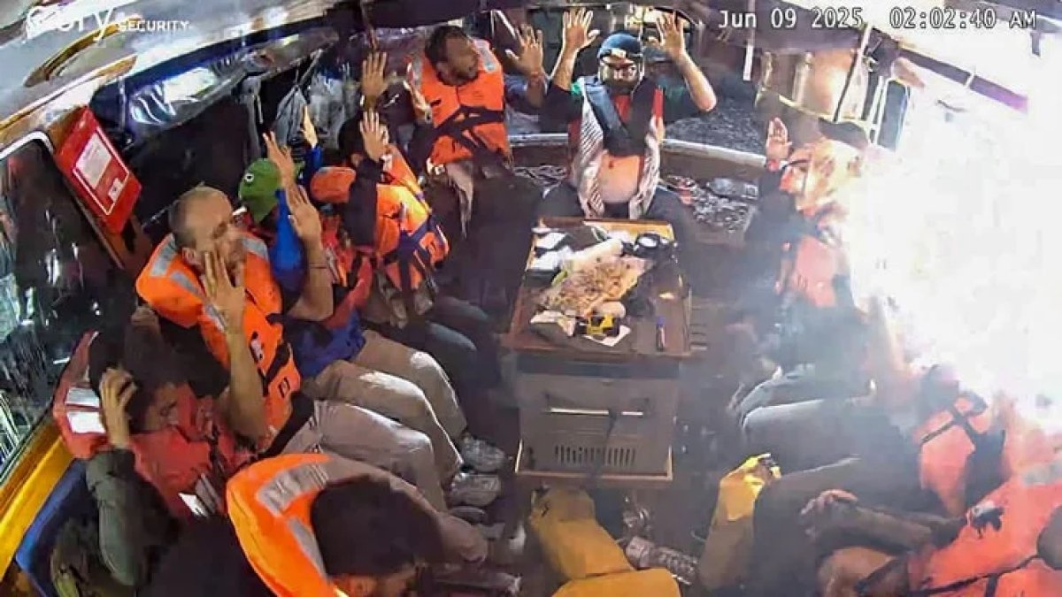 Madleen baskınında gemideki doktor anlattı: Bir parça ekmek için 3 saat bekledik