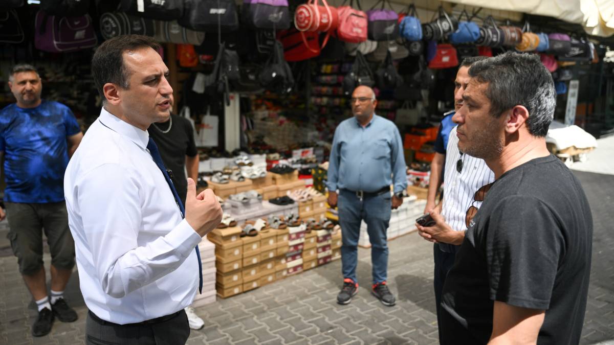 Başkan Eşki'den Çamdibi esnafına ziyaret