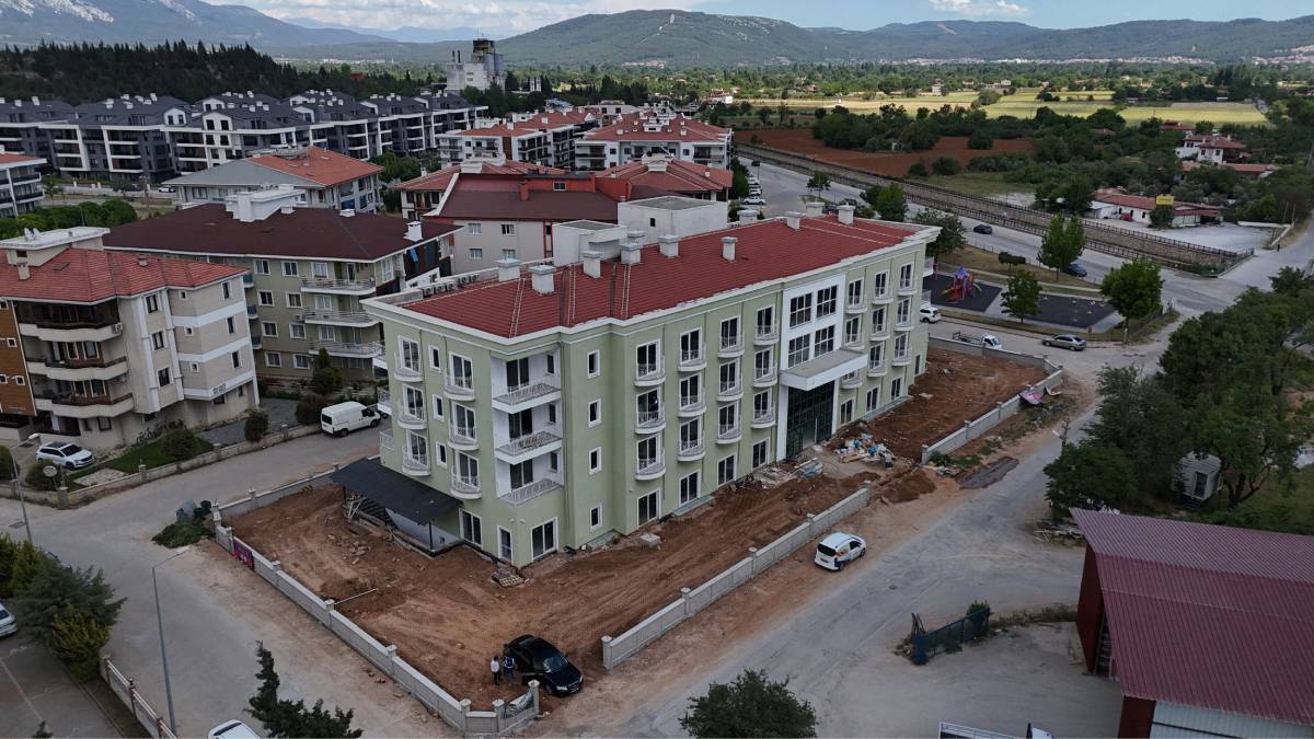 Hasan Özcan Yaşam Evi’nde çalışmalar devam ediyor