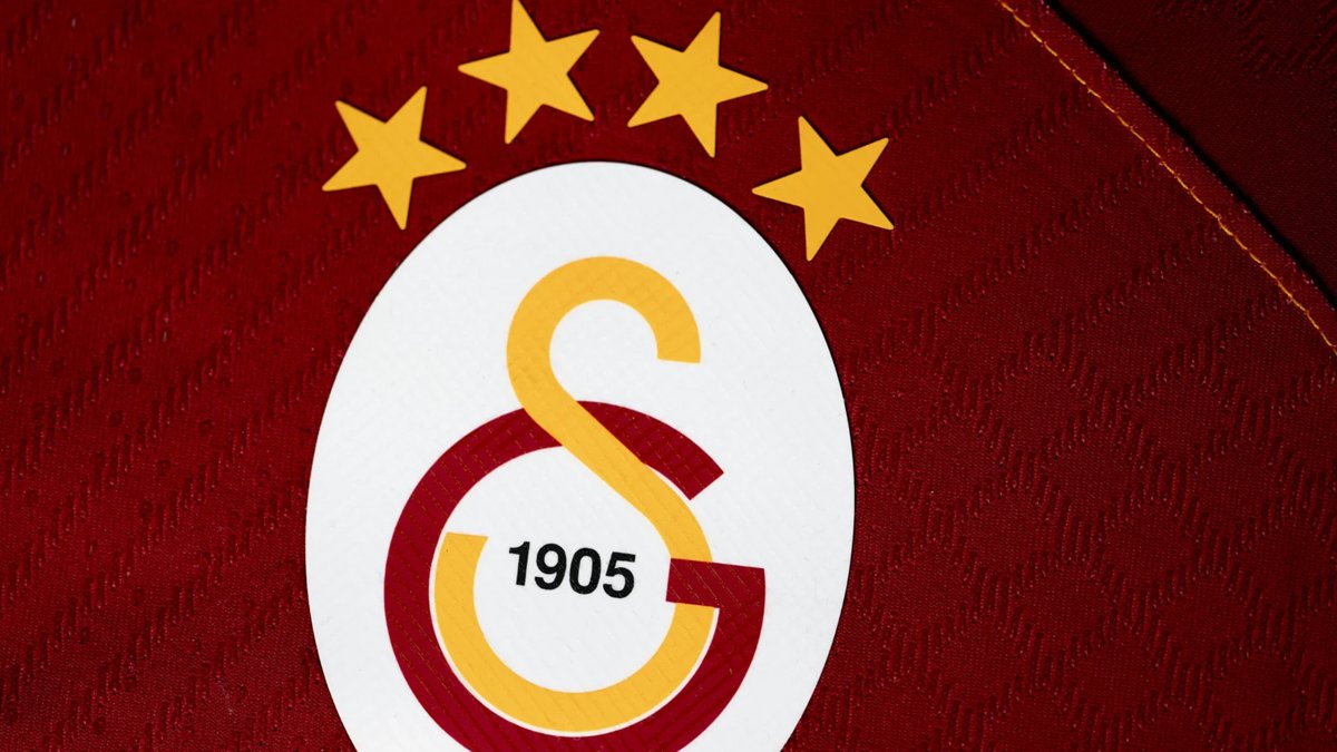 Galatasaray eski yıldızını geri getiriyor! Aslan'a 35 milyon euroluk savunmacı