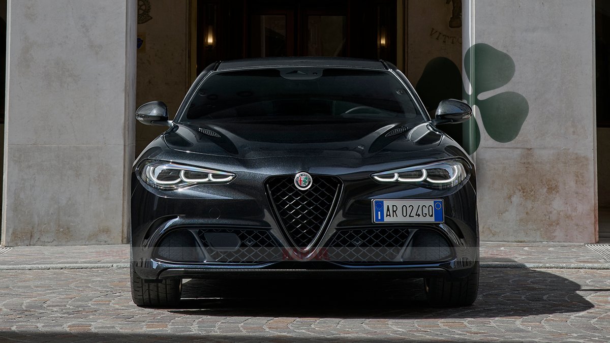 Alfa Romeo'dan sürpriz Quadrifoglio hamlesi