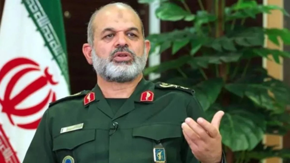 İran Devrim Muhafızları'nın yeni başkomutanı Vahidi oldu