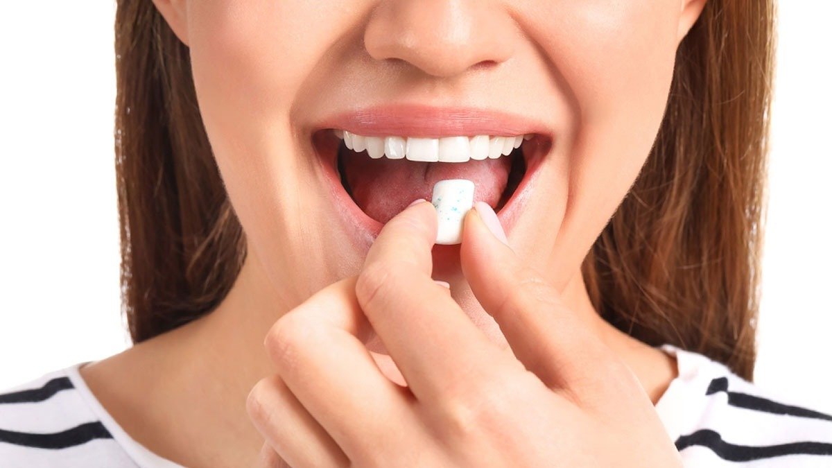 Sakız çiğnemeyi sevenlere üzücü haber! Sağlığa zararı çok: İçeriisnde tam 637 adet var