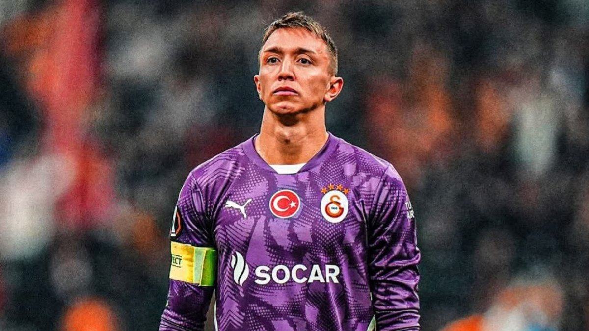 Muslera'nın yeni takımı belli oldu: Efsane kaleci 1.5 yıllık sözleşme imzalayacak