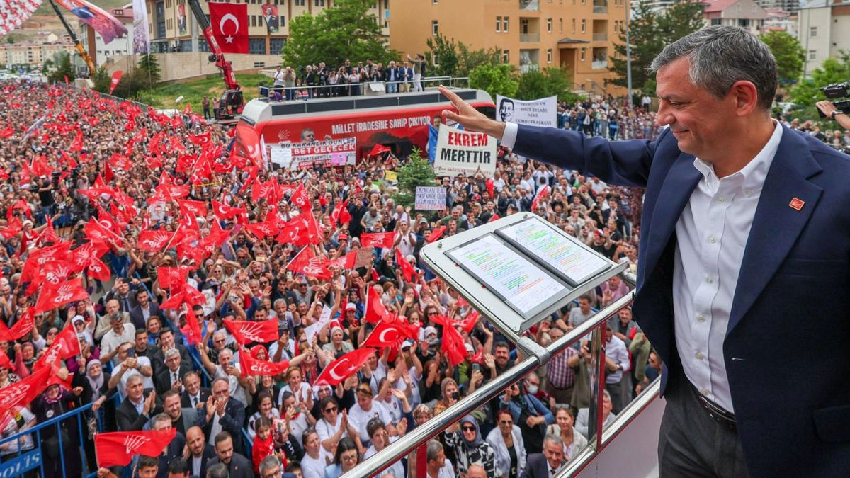 CHP’den yıllar sonra Bayburt’ta ilk miting: 'Erdoğan sadece İsrail’e değil Trump’a karşı da dik durmalı'