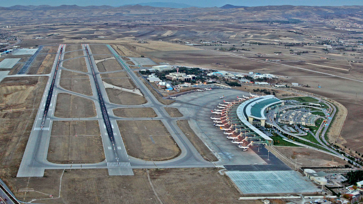 Başkentin havalimanı güçleniyor: Çifte yenilikte son aşama! Göklerin yeni gözcüsü olacak