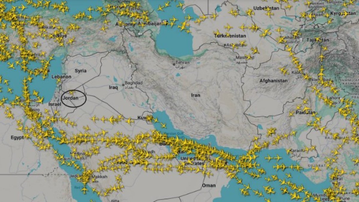 İsrail-İran gerilimi hava sahalarını etkiliyor: Ürdün, hava sahasını ikinci kez kapattı