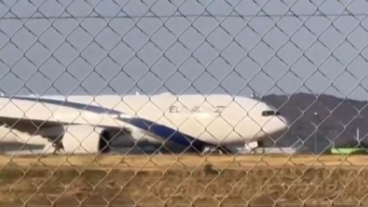 Netanyahu’nun resmi uçağı Atina’da görüntülendi