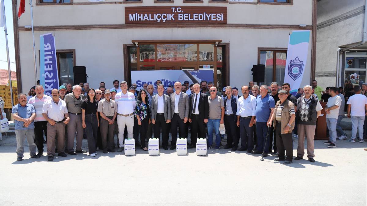 Büyükşehirden kiraz üreticisine don sonrası can suyu