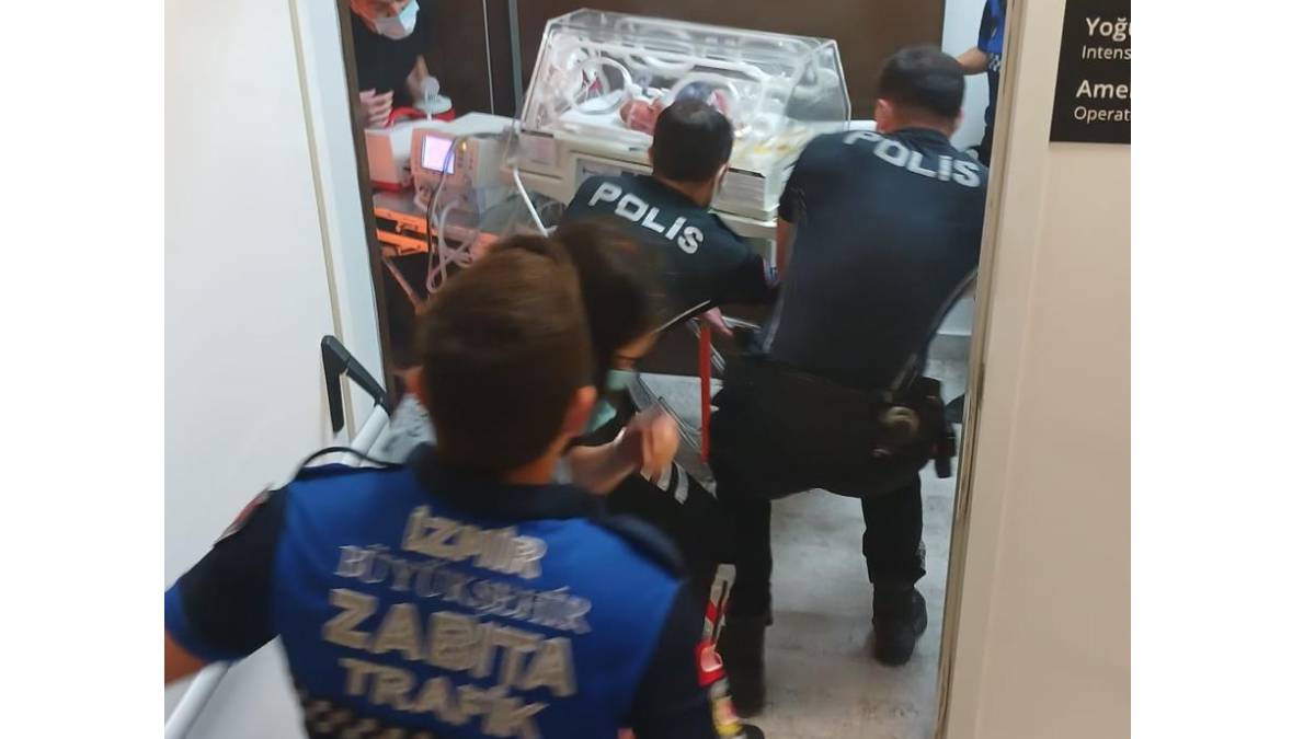 Büyükşehir Zabıtası yangında seferber oldu