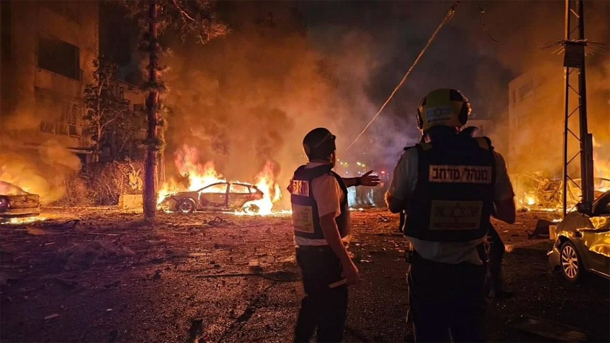 İran İsrail’i yeniden vurdu: Kuzeyde sirenler aktif