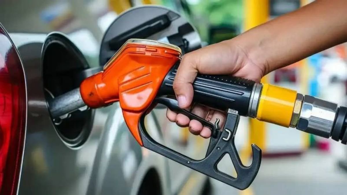 Fiyatlar 50 TL'yi aştı! Motorin, benzin, LPG... 17 Haziran akaryakıt fiyatları