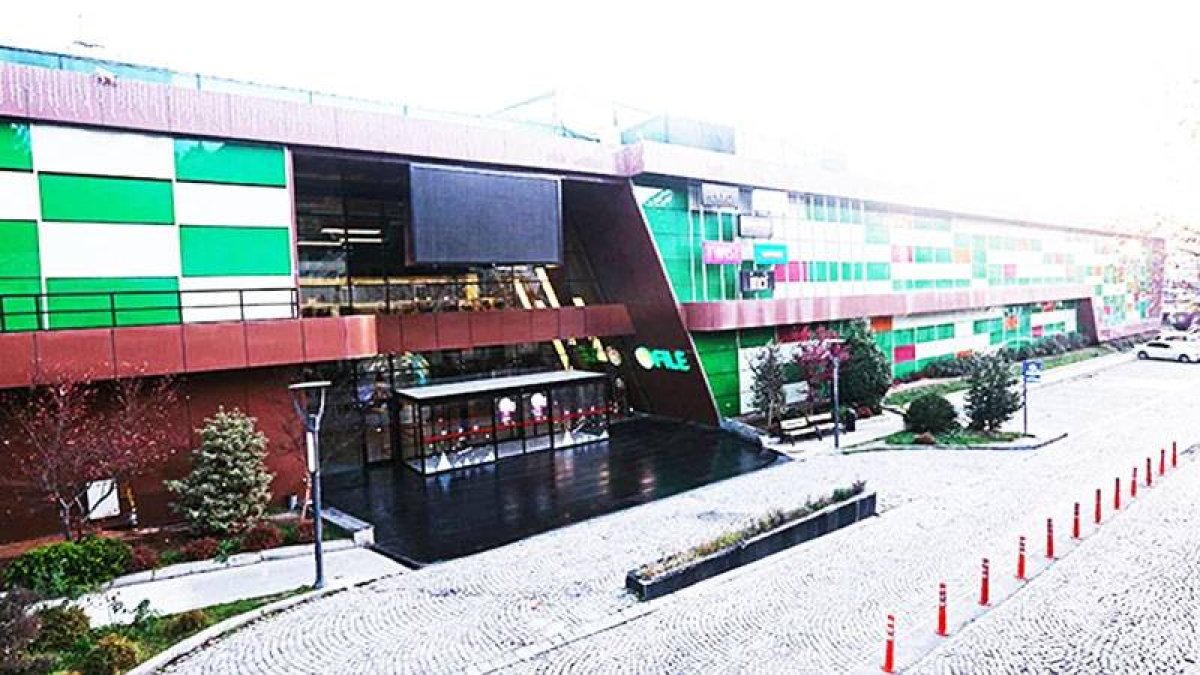 Türkiye'nin ilk lüks ve butik AVM'si kapanıyor