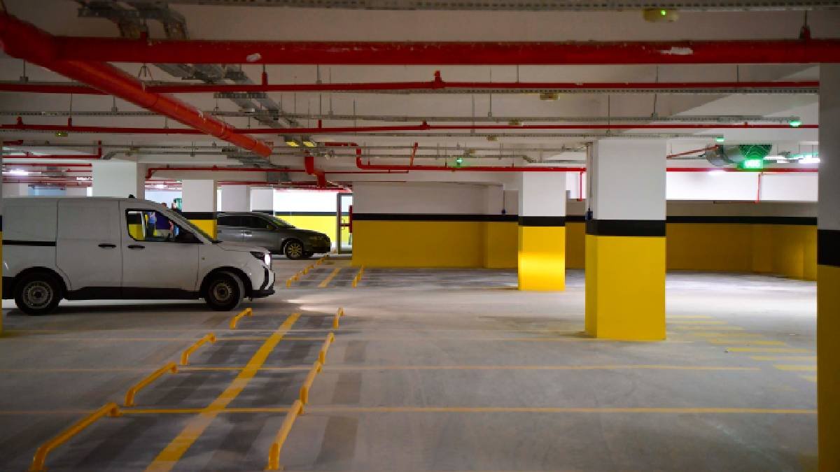 Ulus 100. Yıl Kapalı Otoparkı açıldı