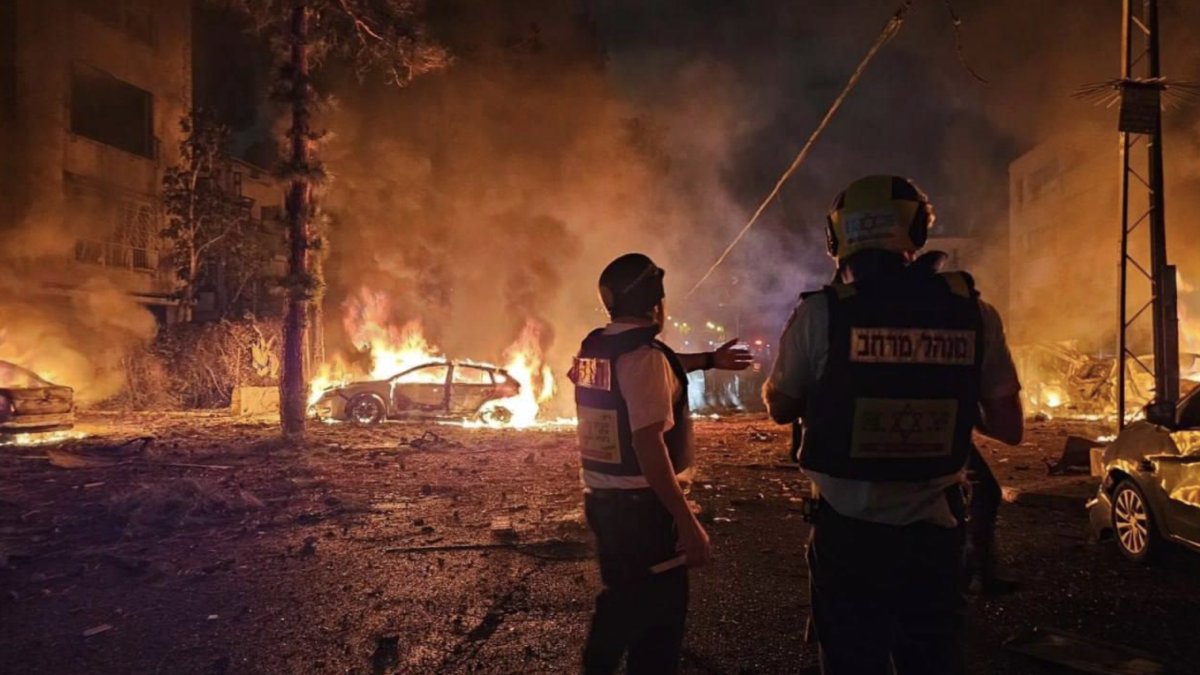 Avrupa Ülkeleri, İsrail ve İran’daki vatandaşlarını tahliyeye başladı