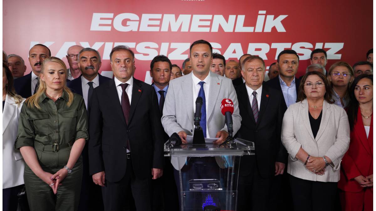 CHP’li Başkanlardan Saraçhane’de birlik mesajı: “Bu karanlık günleri birlikte aşacağız”