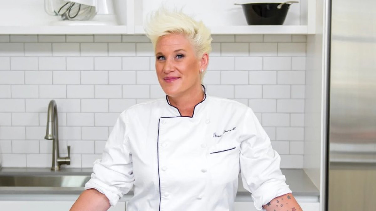 Dünyaca ünlü şef Anne Burrell evinde ölü bulundu