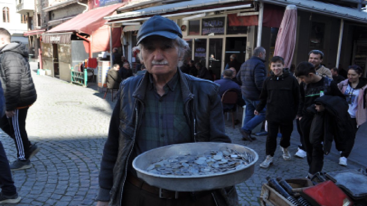 Yıllarca topladı, şimdi satıyor! Değeri her geçen gün artıyor, alan sonradan çokça kazanıyor! İlgi yoğun…