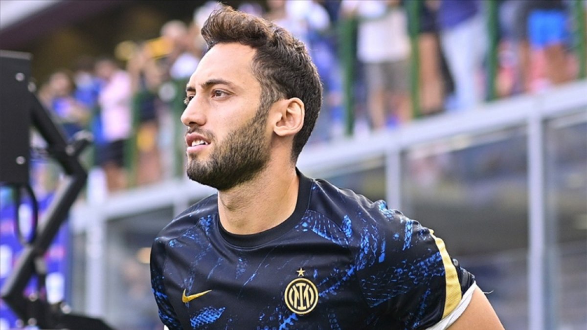 Hakan Çalhanoğlu maça çıkmadı, dedikodulara hedef oldu! Yeni rota neresi?