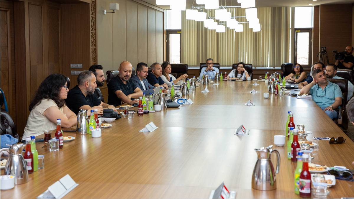 Büyükşehir’den meslek odalarına ‘Atatürk Spor Salonu’ bilgilendirmesi