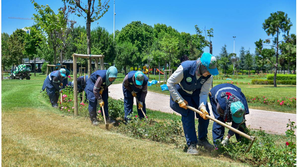 Büyükşehir ile parklar yaza hazır
