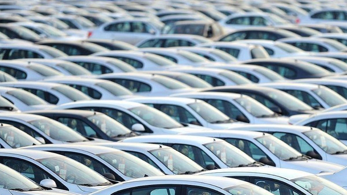 Otomobil devi bazı modelleri trafikten çekecek